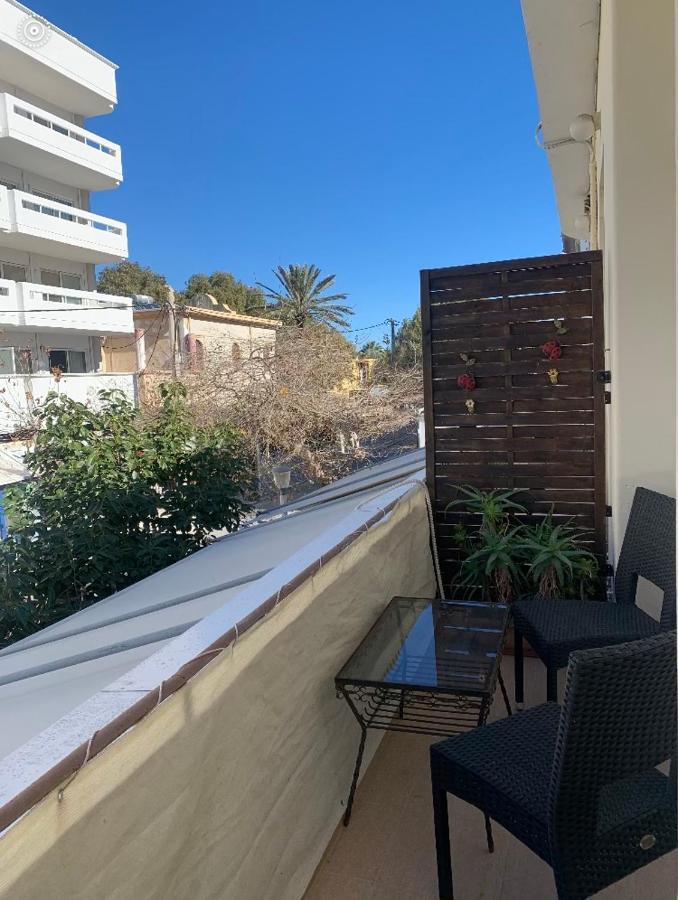 Cozy Flat At Rhodes Centre Апартаменты